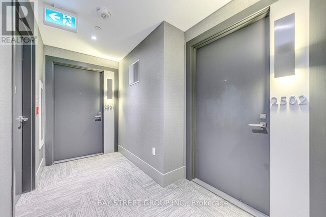 Building Photo - 2908 Hwy 7