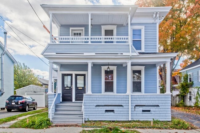 Building Photo - 23 Pleasant St