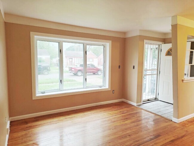 Building Photo - 29946 Spring Arbor Dr