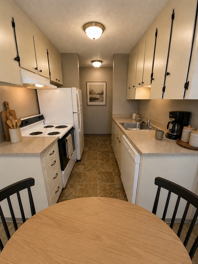 Building Photo - Apartment Hunting? This Union Gap Find Is Worth a Look!