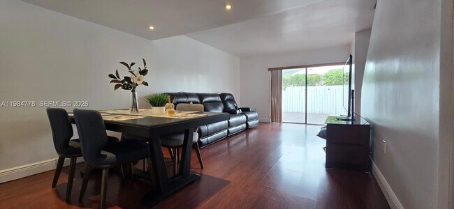 Foto del edificio - 6345 SW 138th Ct