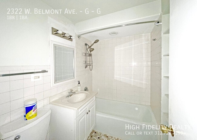 Building Photo - 2322 W Belmont Ave