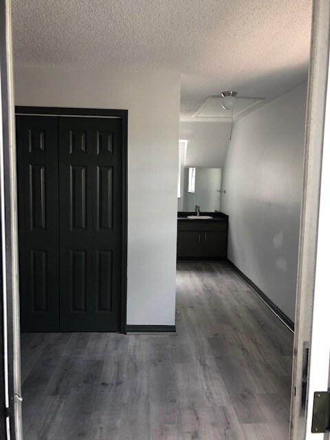 Foto del edificio - 635 Woodward St