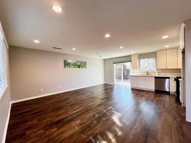 Foto del edificio - 13971 Weidner St