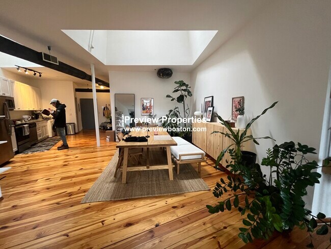 Foto del edificio - 600 Columbia Rd