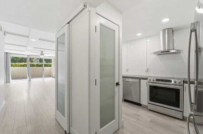 Foto del edificio - Beautiful 2-bedroom, 2-bathroom home nestled in the vibrant heart of Scottsdale. ALL UTILITIES IN...