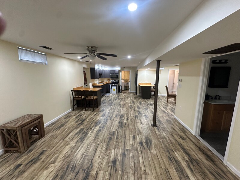 Foto principal - 7351 Waldman Ave