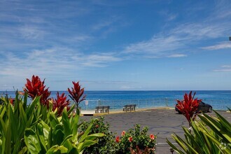 Building Photo - 75-6016-6016 Ali‘i Dr