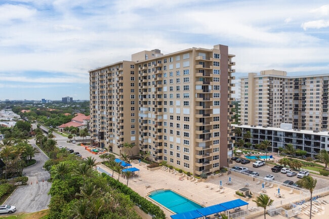 Alternate - Royal Coast Condominium