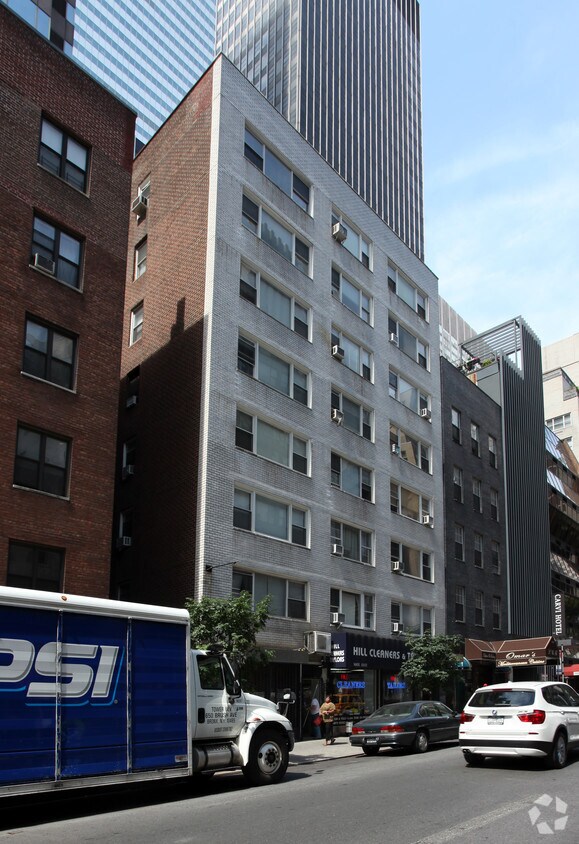 156 - 160 E 55th Street - 156-160 E 55th St