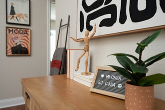 Building Photo - 20231 Linden Tree Dr