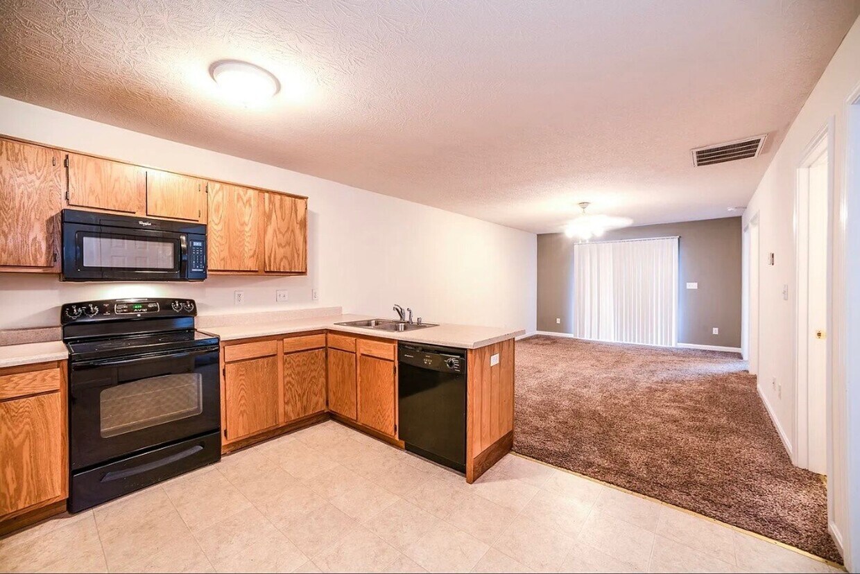 Building Photo - Cardinal Creek Apartments