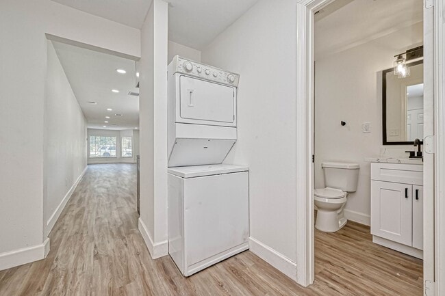 Photo - 5609 Denmark St Apartment