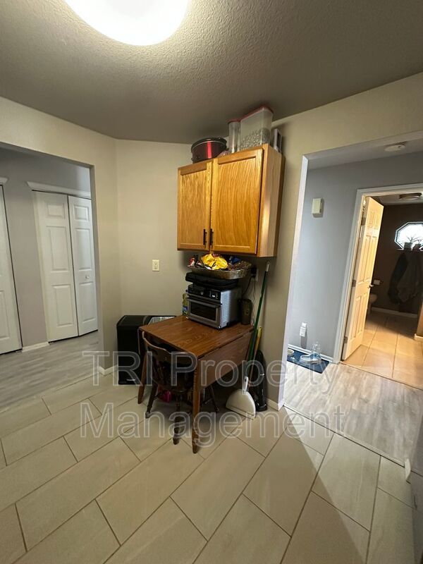 Foto del edificio - 2551 W 24th St