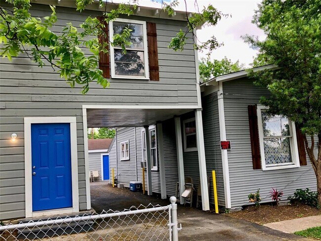 Building Photo - 7427 Avenue I