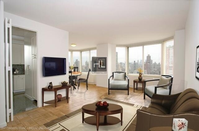 Foto del edificio - 1 Bed 1 bath on East 39th Street