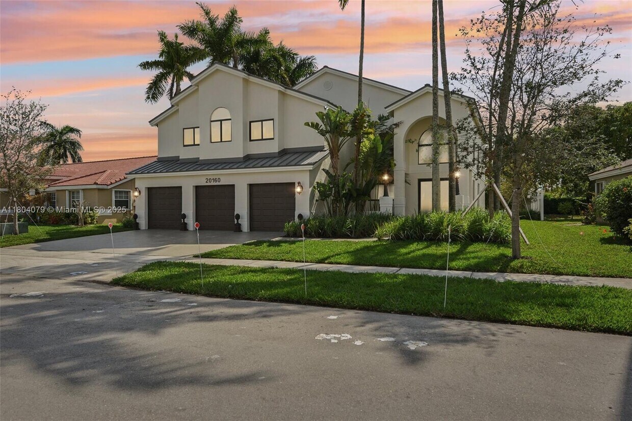 Foto principal - 20160 NW 9th Dr