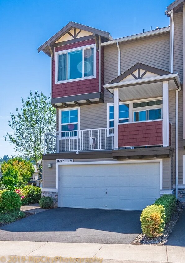 15200 SW Warbler Way, Beaverton, OR 97007 Townhome Rentals in Beaverton OR