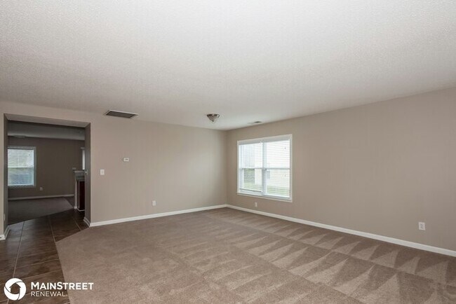 Foto del edificio - 13013 Blaze Manor Ln
