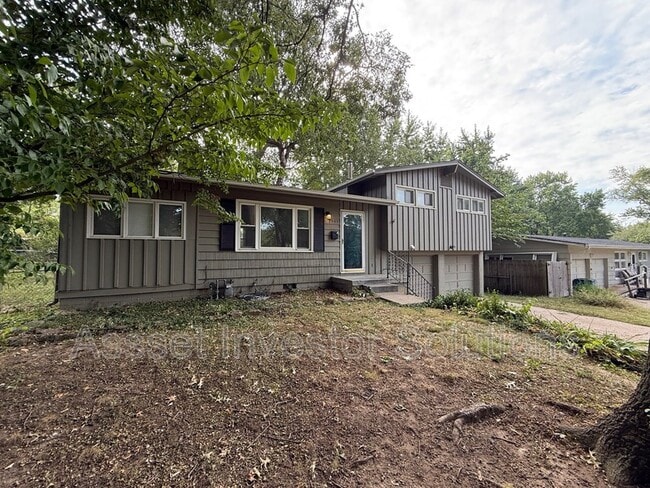 Building Photo - 7945 Falmouth St