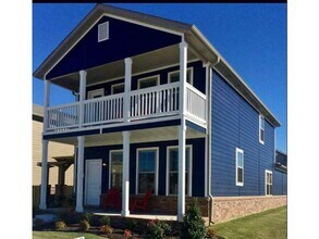 Building Photo - 538 N Keats Dr