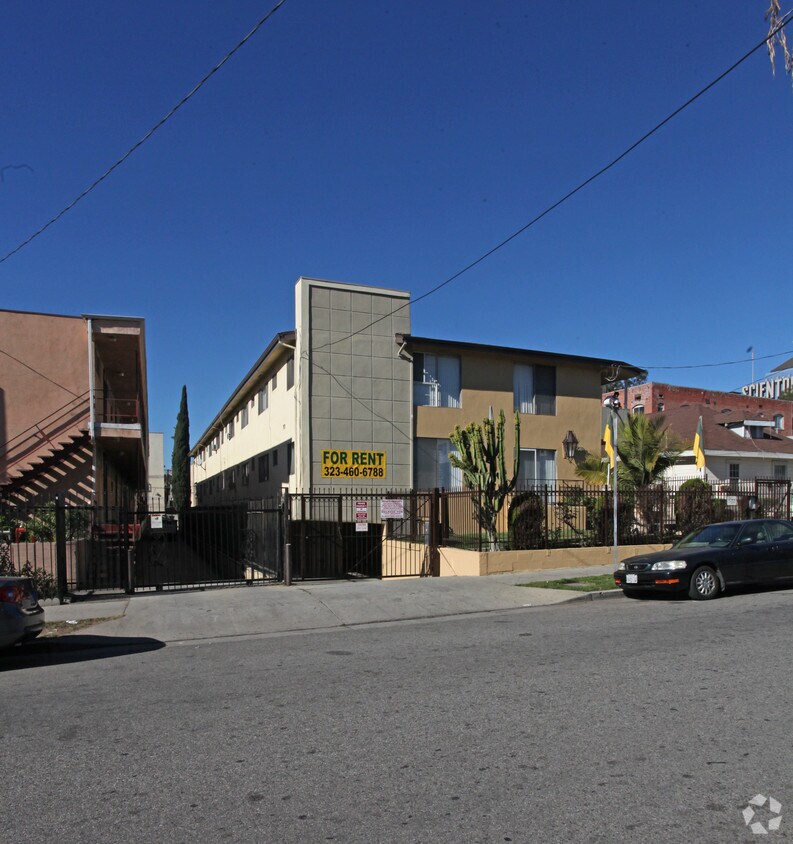 Primary Photo - 1241 N New Hampshire Ave