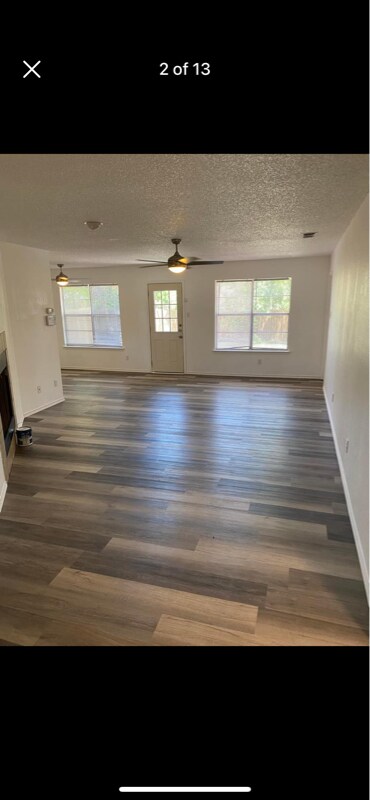 Building Photo - 1402 Rose Ave