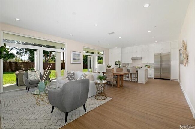 Foto del edificio - 14142 Dall Ln