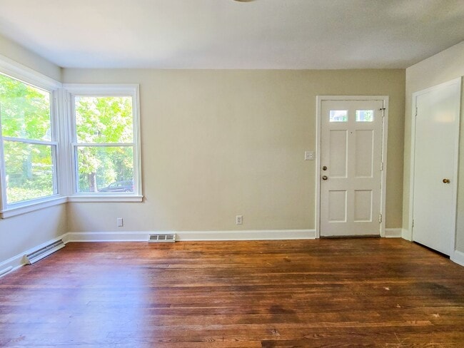 Building Photo - 1312 Revere Rd
