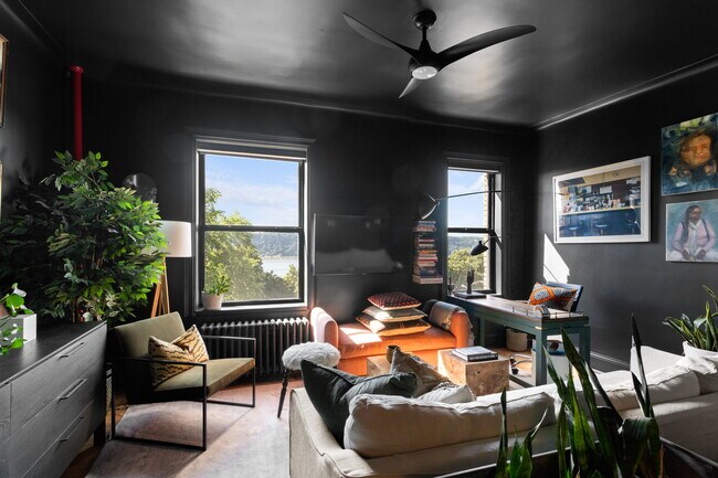 Foto del edificio - 860 W 181st St