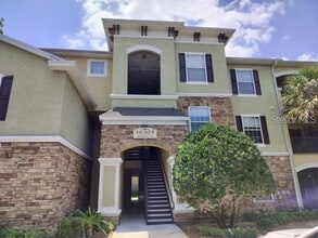 Building Photo - 10205 Courtney Palms Blvd