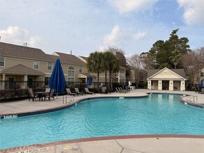 Building Photo - 13600 Breton Ridge St