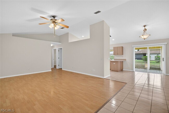Foto del edificio - 1023 SE 18th Ave