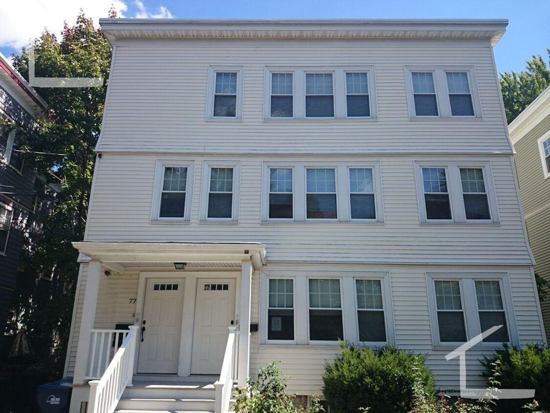 Primary Photo - Nice Brighton 4BR/2Bath in Multi Family Unit!