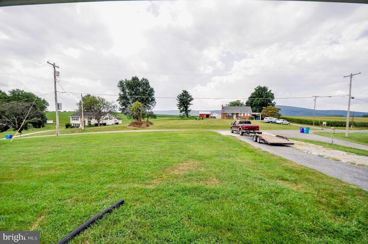 Primary Photo - 7515 Picnic Woods Rd