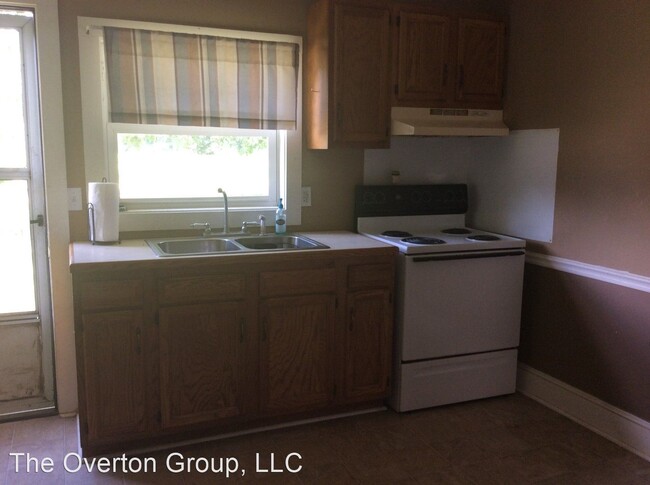 Building Photo - 2 br, 1 bath House - 7391 Pitt Street
