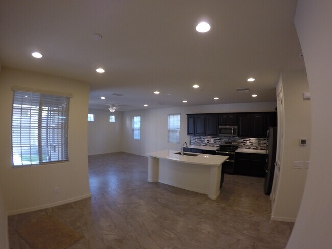 Building Photo - 1240 Brookwood Ct