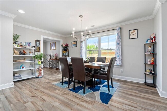 Building Photo - Available Soon!