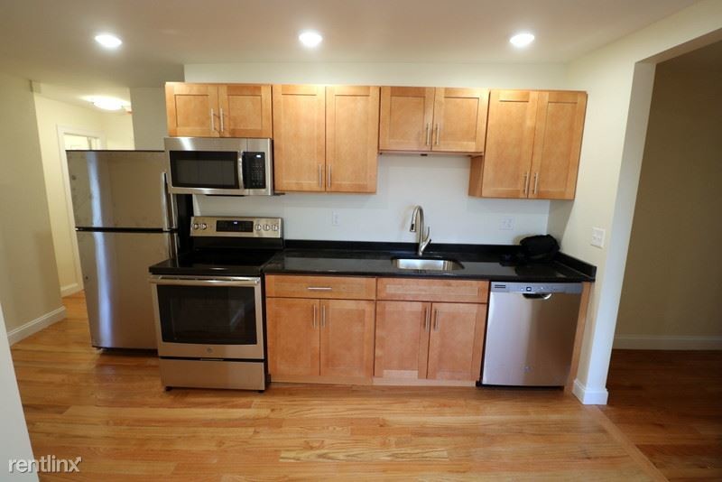 2 br, 1 bath - 45 Maple St # 2 - 2 br, 1 bath  - 45 Maple St # 2