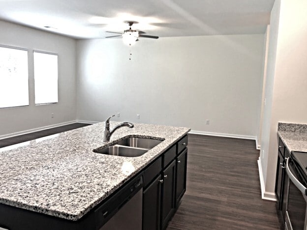 Building Photo - 115 Orion Way