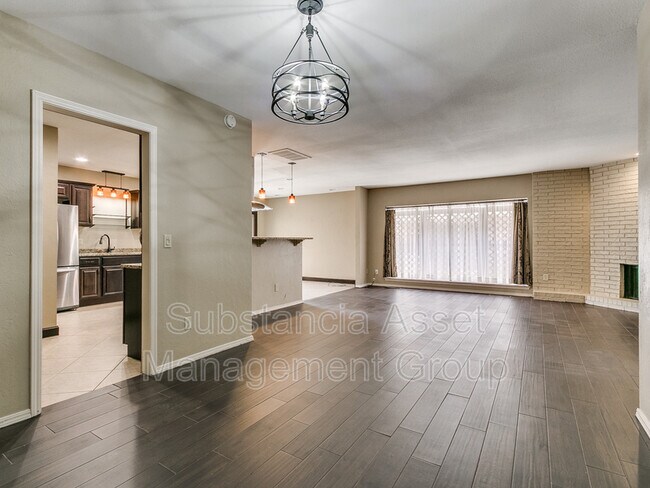 Foto del edificio - 2605 NW 50th St