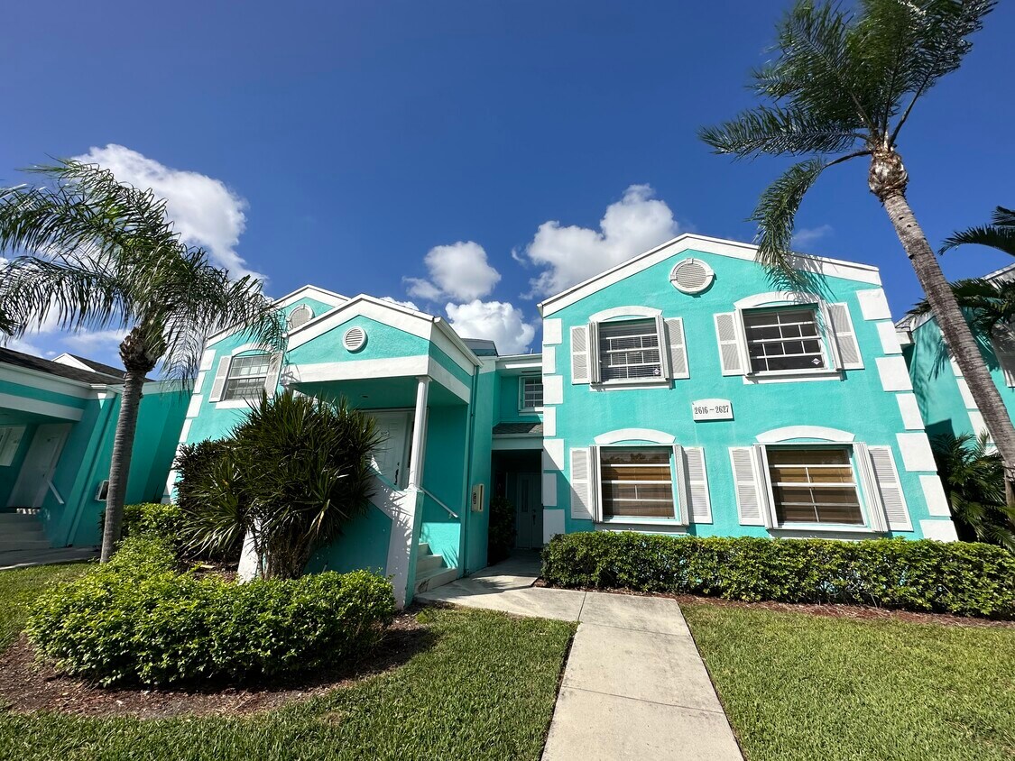 Foto principal - 2620 SE 20th Ct