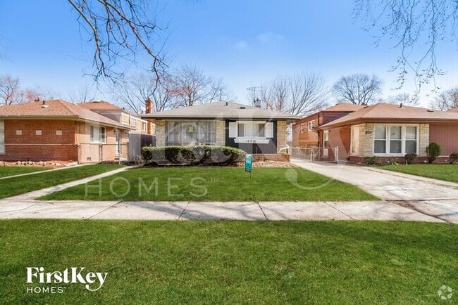 Building Photo - 14621 Dorchester Ave