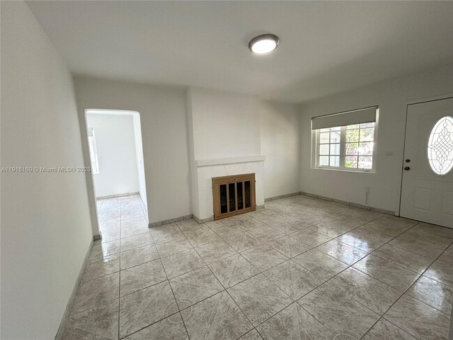 Foto del edificio - 40 NW 39th St