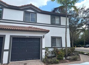 Building Photo - 2000 NW 99th Way