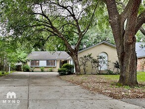 Building Photo - 3430 Deer Valley Dr