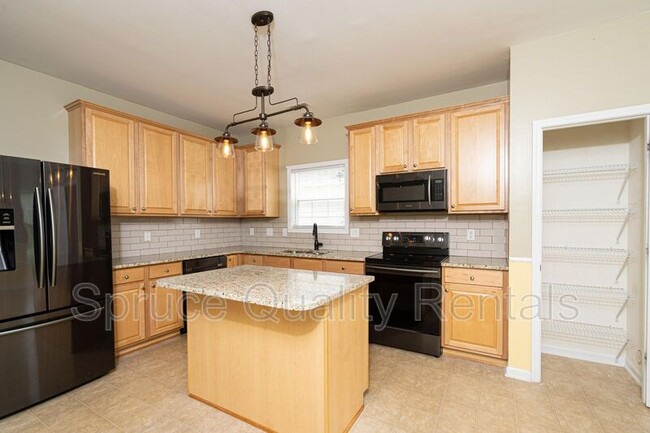 Foto del edificio - 6201 Black Willow Dr