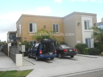 Foto principal - 4335 McClintock St