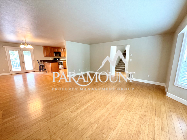 Photo - 3 Bed 3 Bath in Mayvolt Hills! House