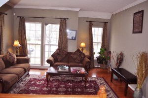 Building Photo - 2414 Knapps Way